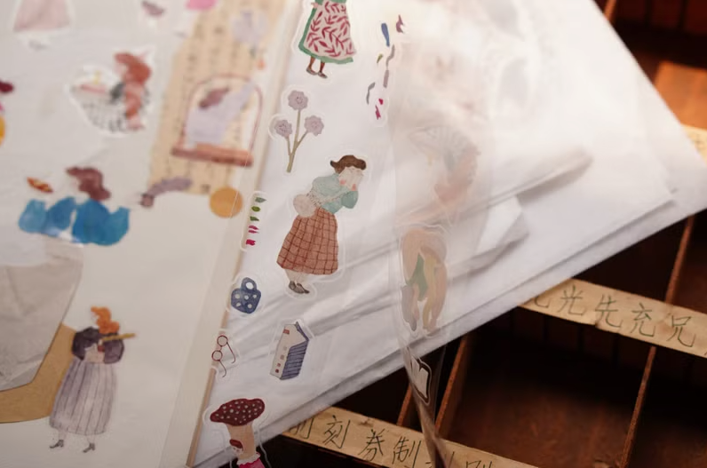 Ivy Snow Kiss Cut PET Tape - A Lovely Day