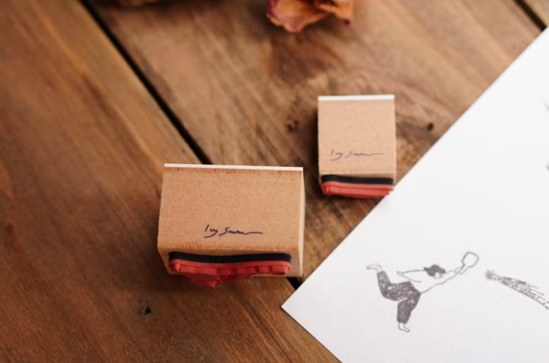 Ivy Snow Rubber Stamp - Shooting Star B