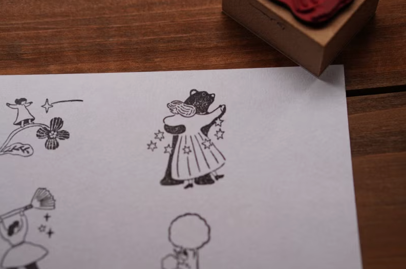 Ivy Snow Rubber Stamp - Dancing with a Bear