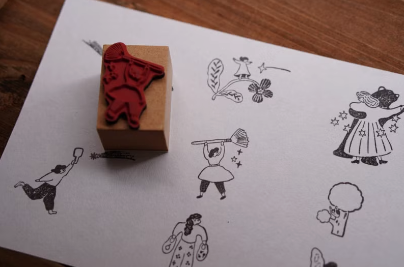 Ivy Snow Rubber Stamp - Cleaning
