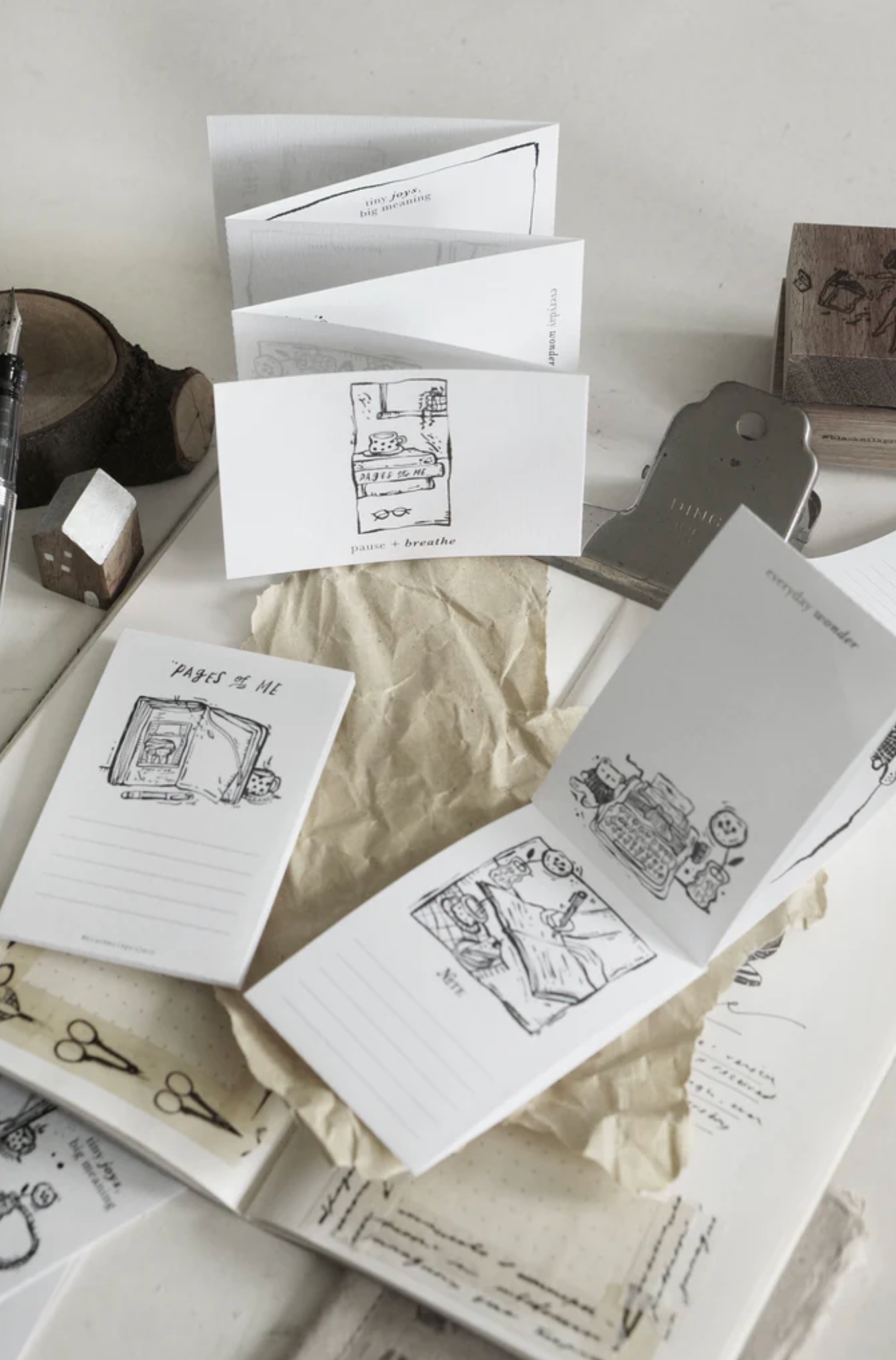 Black Milk Project Accordion Memo Sheets - Pages of Me