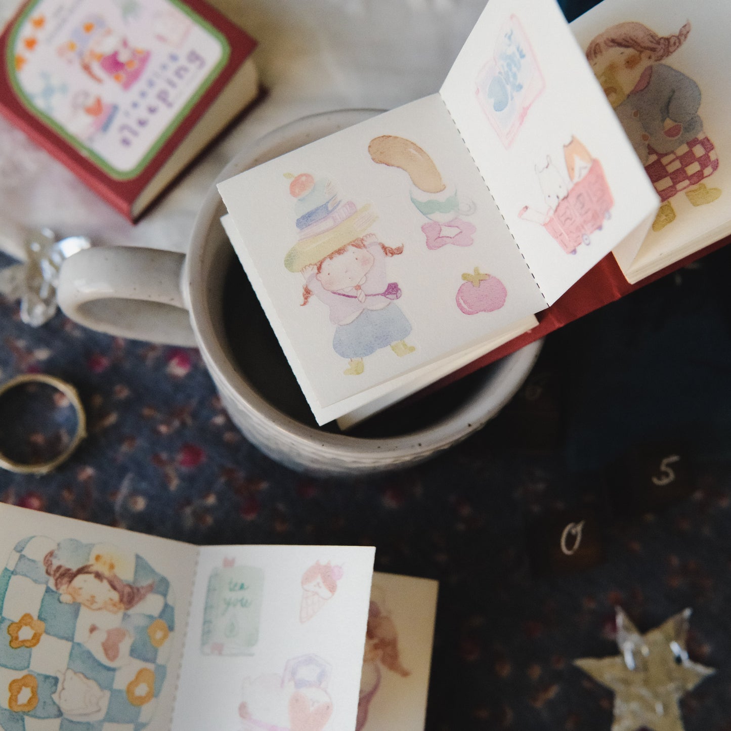 Teayou Kiss Cut Sticker Book - Reading Sleeping