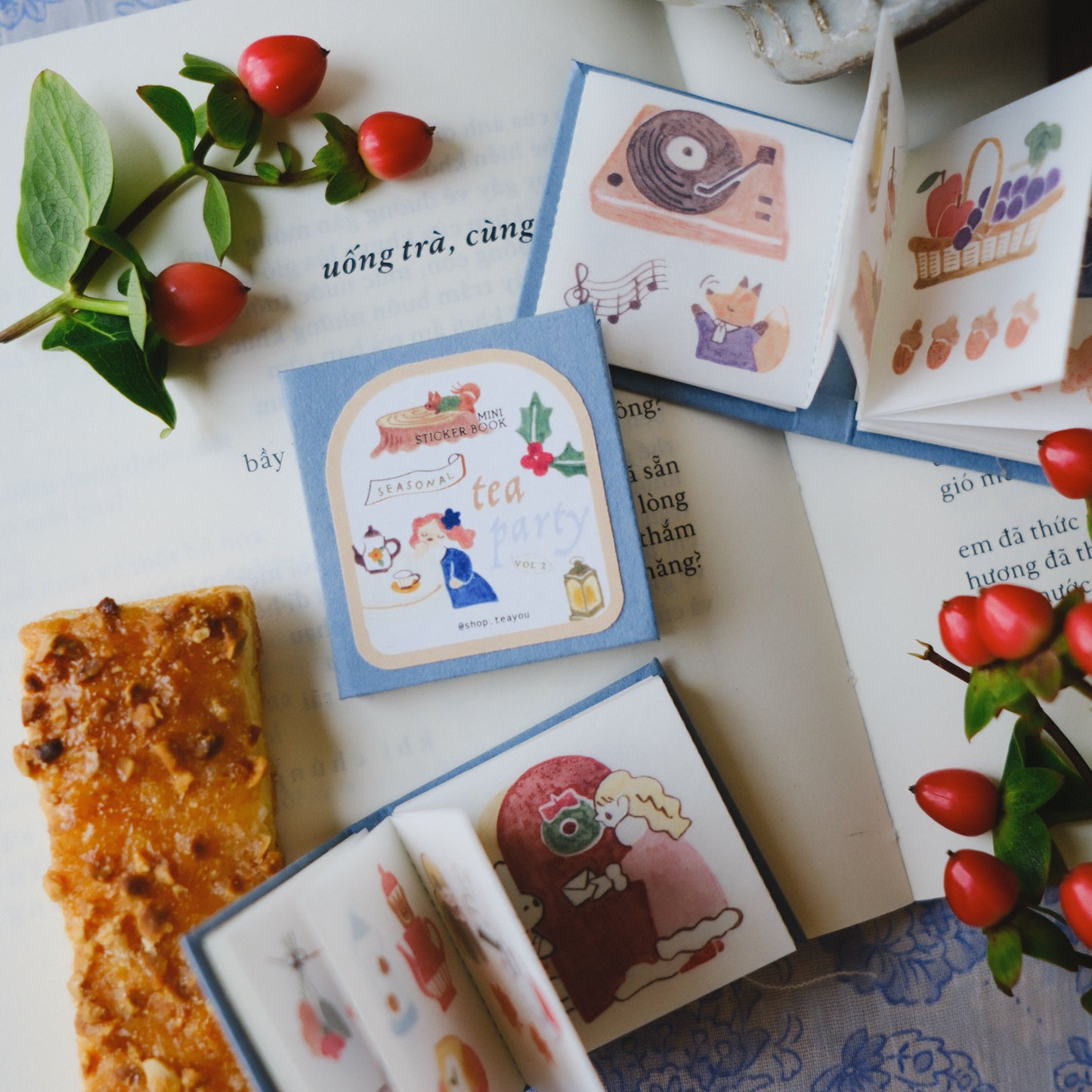 Teayou Kiss Cut Sticker Book -Seasonal Tea Party Vol. 2